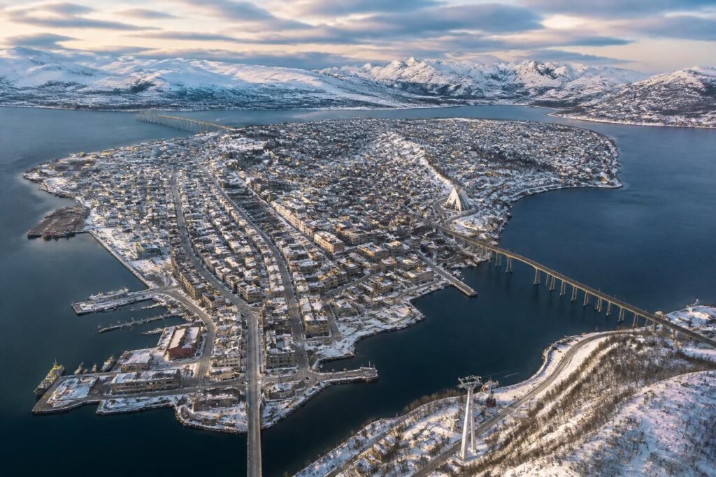 découvrez notre mappa de tromso pour vous orienter facilement au cœur de cette ville arctique norvégienne, entre paysages uniques et culture polaire.